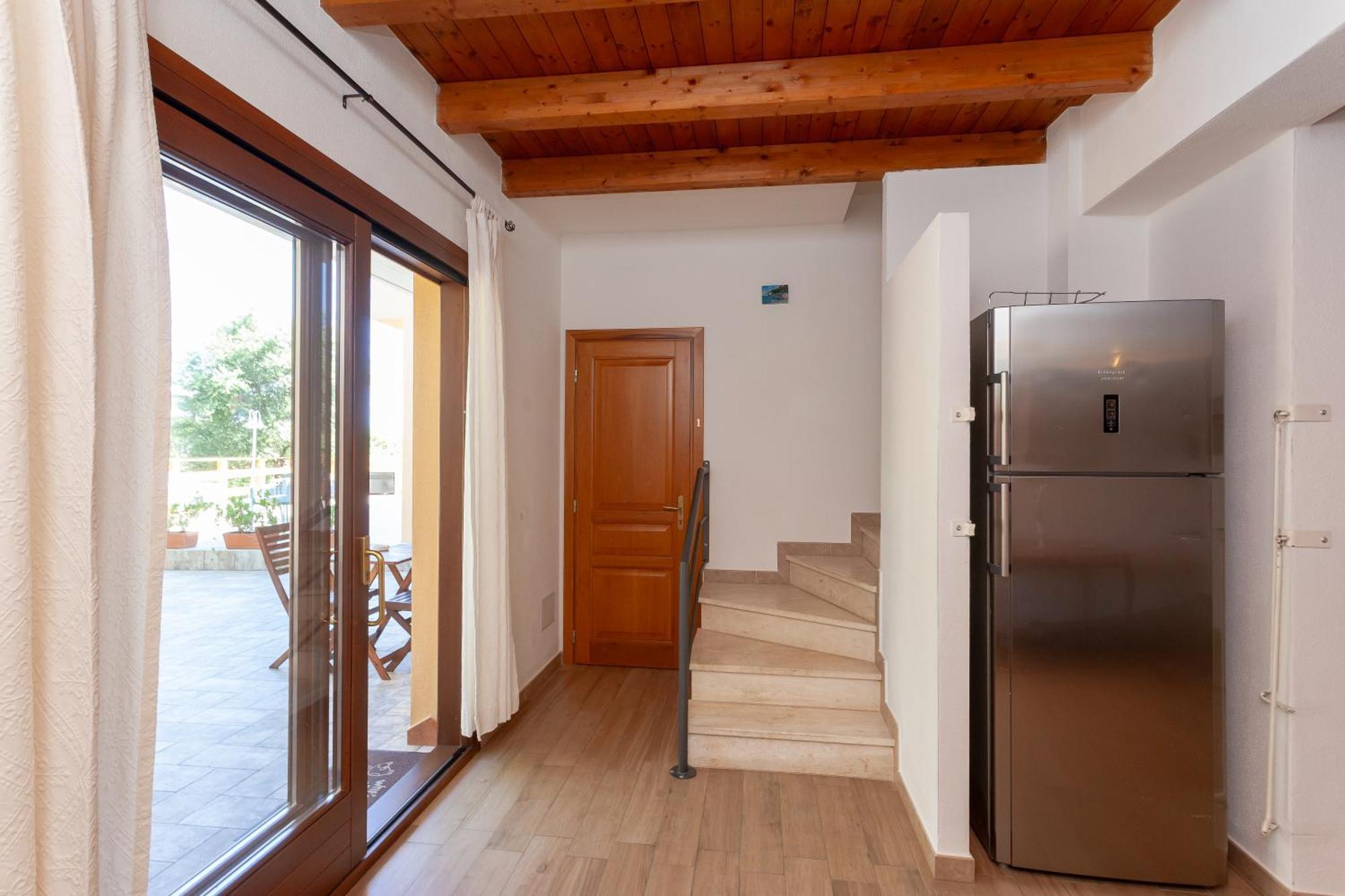 B&B Pettirosso San Teodoro  Buitenkant foto