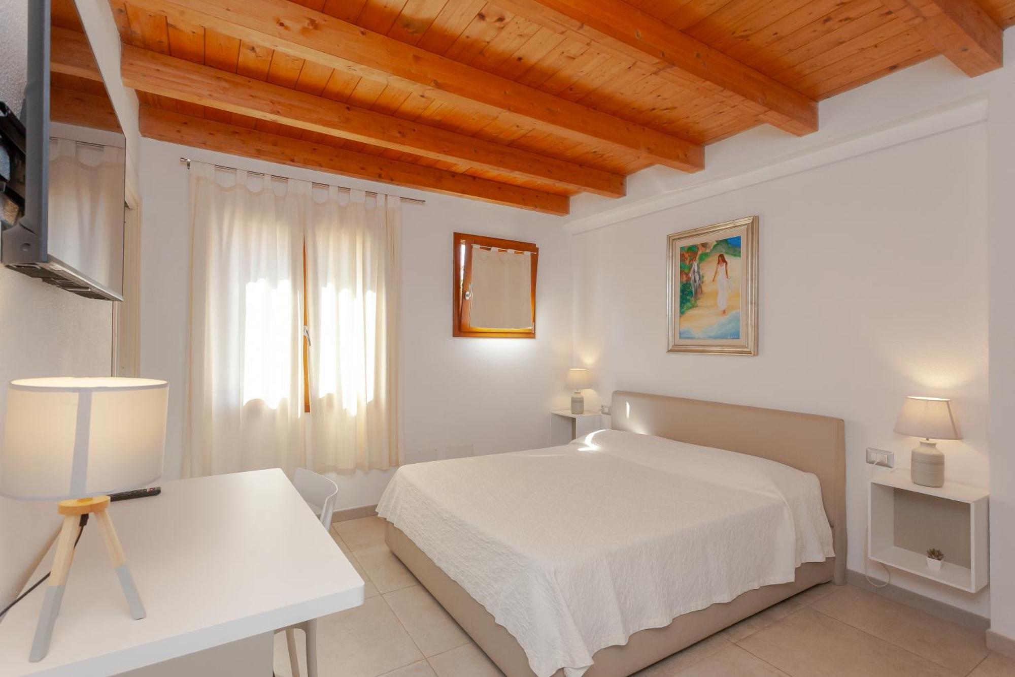 B&B Pettirosso San Teodoro  Buitenkant foto